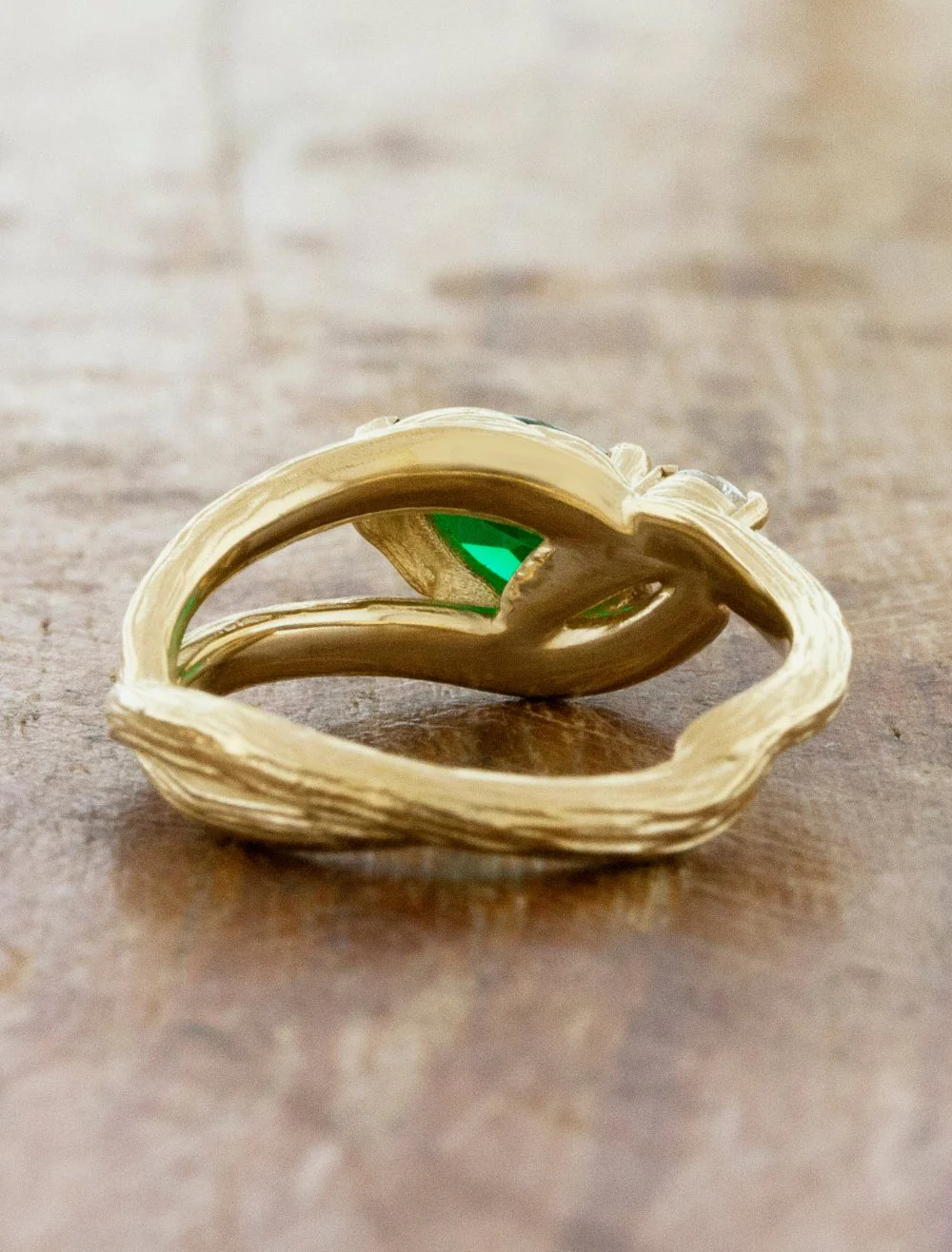 Talia - 0.74ct Pear Lab Grown Emerald - Image 4